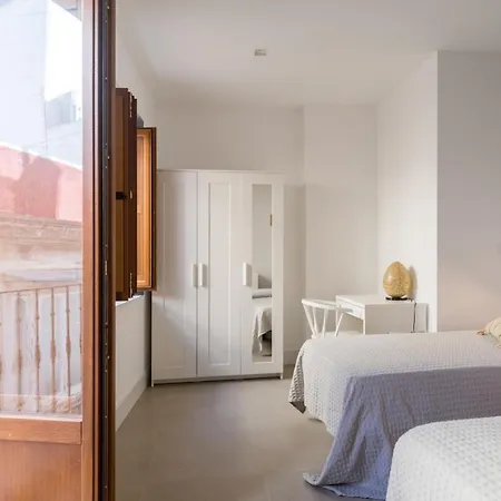 Atico Gades De La Catedral Appartement *