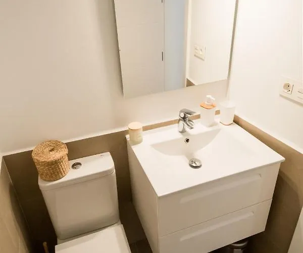 Atico Gades De La Catedral Кадіс