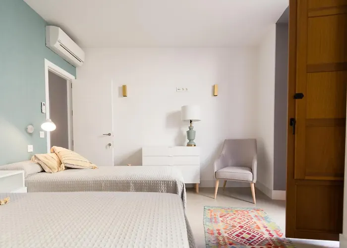 Atico Gades De La Catedral Кадіс